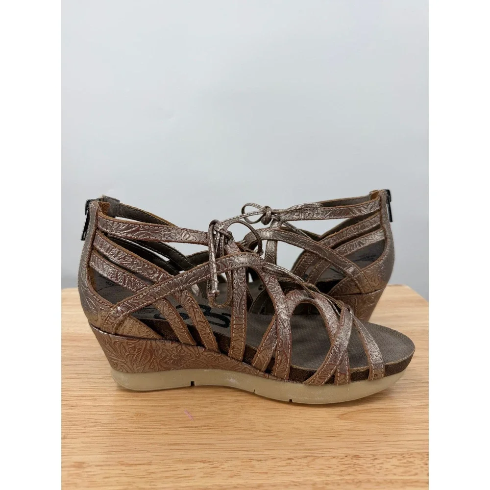 OTBT Nomadic Womens 6.5M Leather Wedge Sandals Bronze Strappy Gladiator Zip Boho